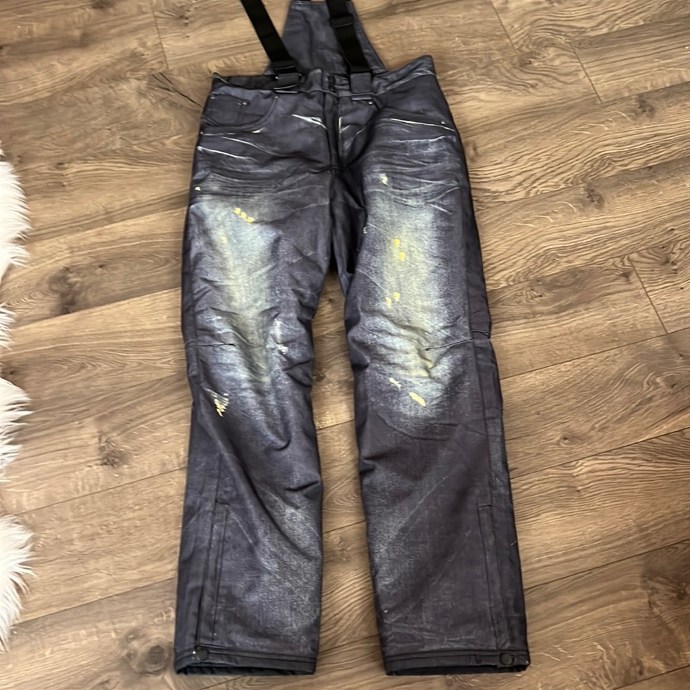 Mens size medium snowboard pants